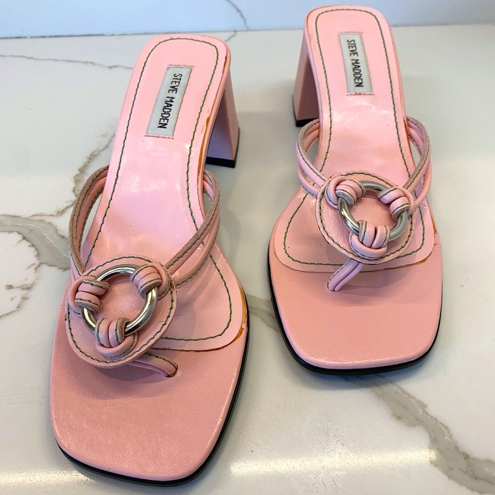 Steve Madden Journee Collection Thong Sandal